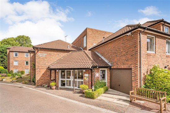 Roundwood Lane, Harpenden, AL5 3RA